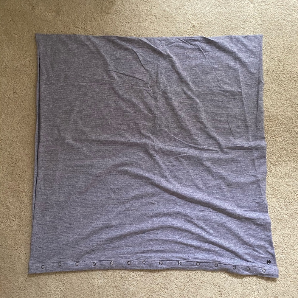 Lululemon- Vinyasa Scarf (infinity scarf) - Picture 5 of 7